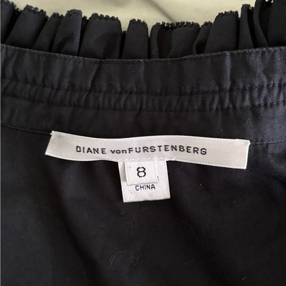 Diane Von Furstenberg black blouse - Picture 4 of 4
